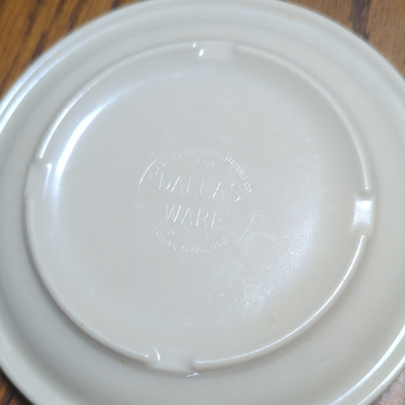 Cream Dallas Ware - Picture 2 of 4